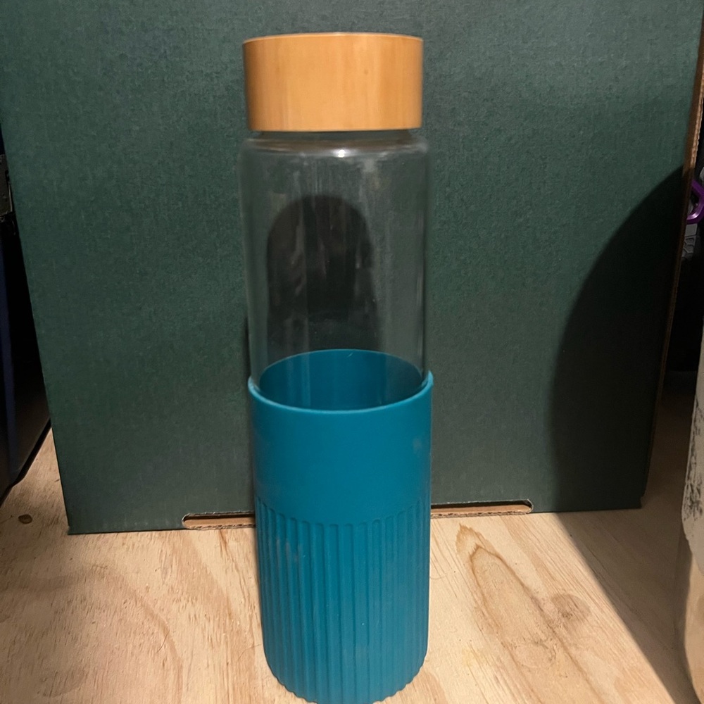 Glass Water Bottle with Teal Silicone Sleeve & Bamboo Lid
